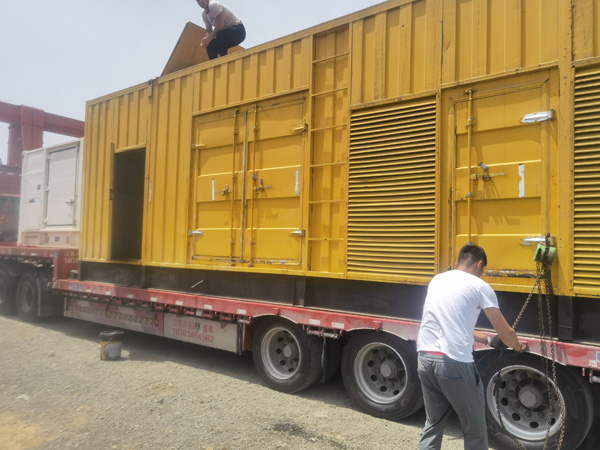 龙城发电机出租100KW发电机需要什么规格的电缆线？