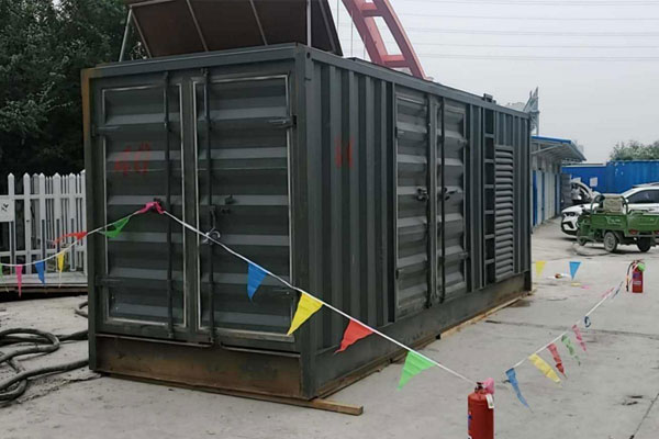龙城发电机租赁空气滤清器多久更换一次?